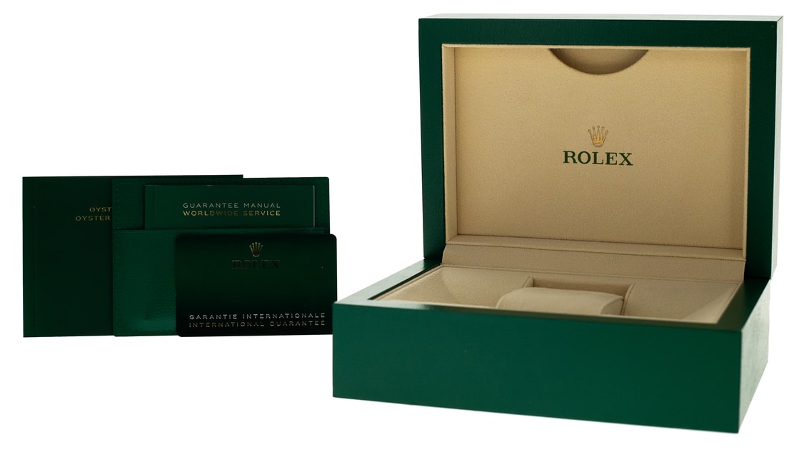 Rolex Oyster Perpetual 124300 Image 4